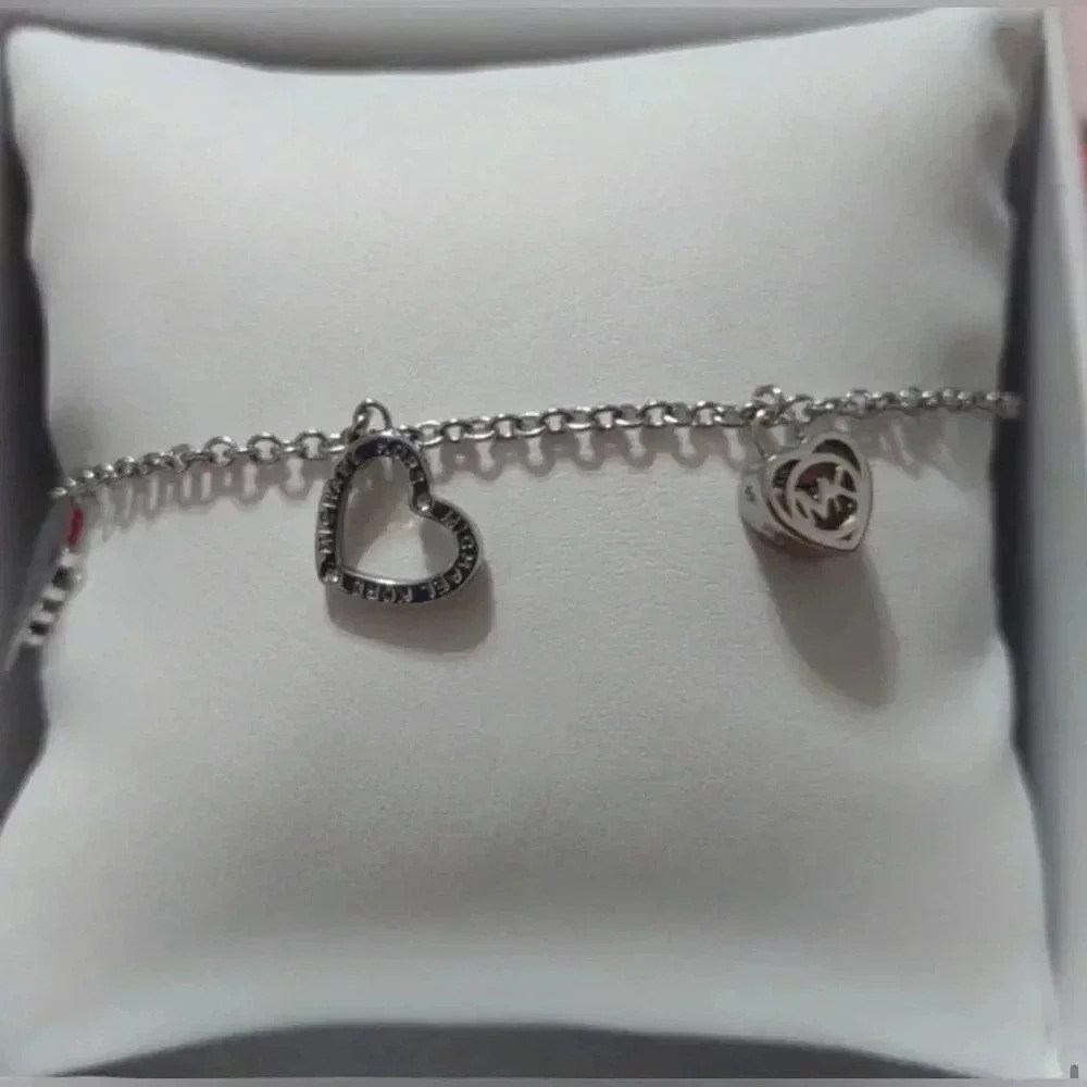 Michael kors  Silver heart bracelet MKJX7780040